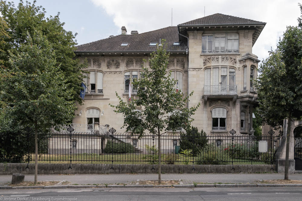 Villa_Schutzenberger_J_DORKEL