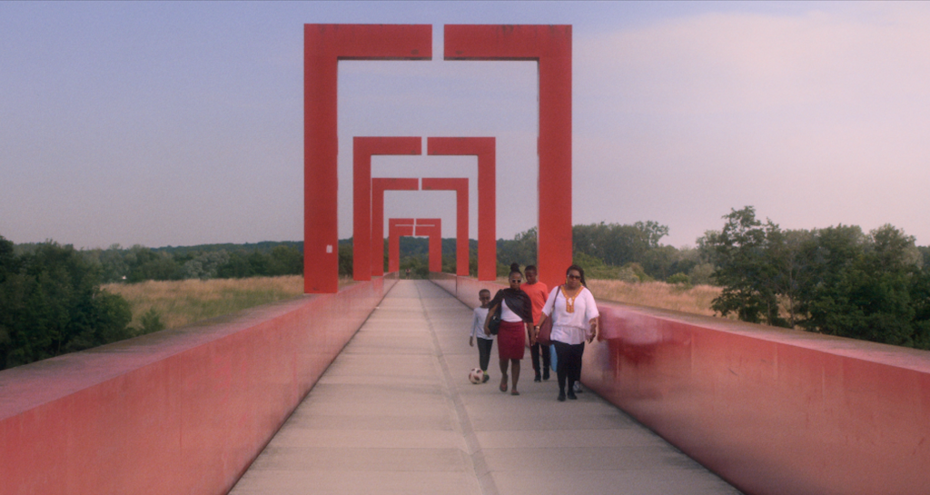 Architecture(s) sur grand écran : J’ai aimé vivre là, Régis Sauder, 2021, 89’