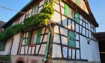 Portes ouvertes à Engwiller : rencontre avec les propriétaires d’une maison alsacienne en restauration