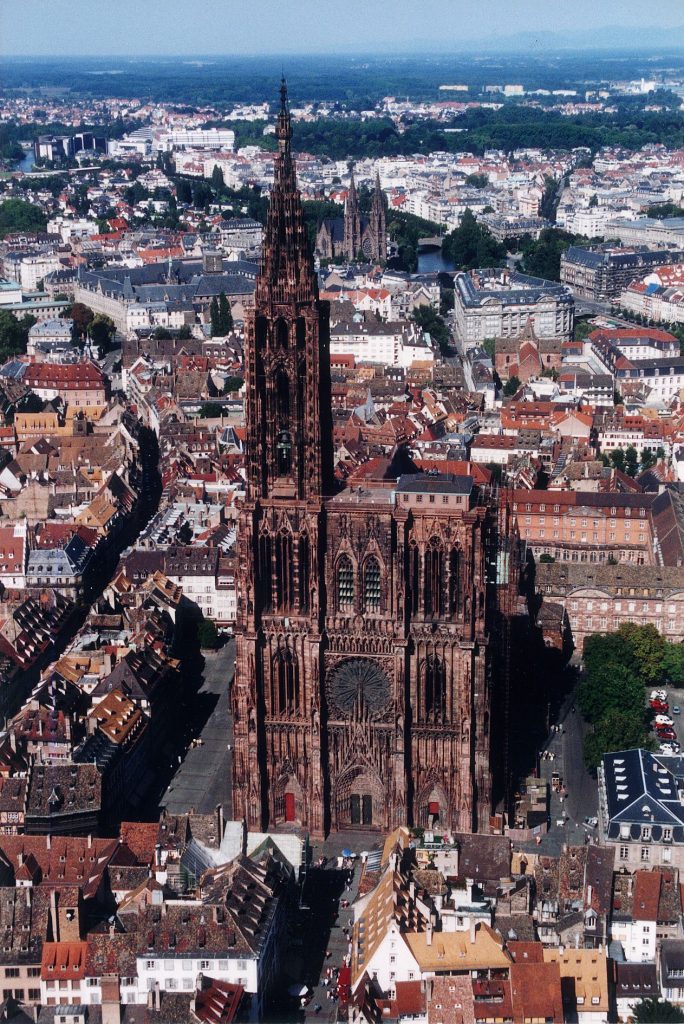 Habiter la cathédrale… à 66m d’altitude ! 