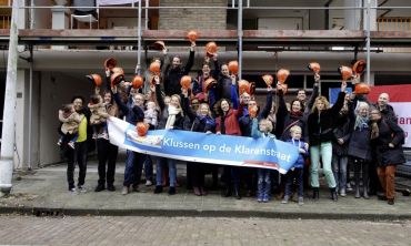 U.J. Klarenstraat: Die Metamorphose eines Wohnblocks zu einem architektonischen Tetris
