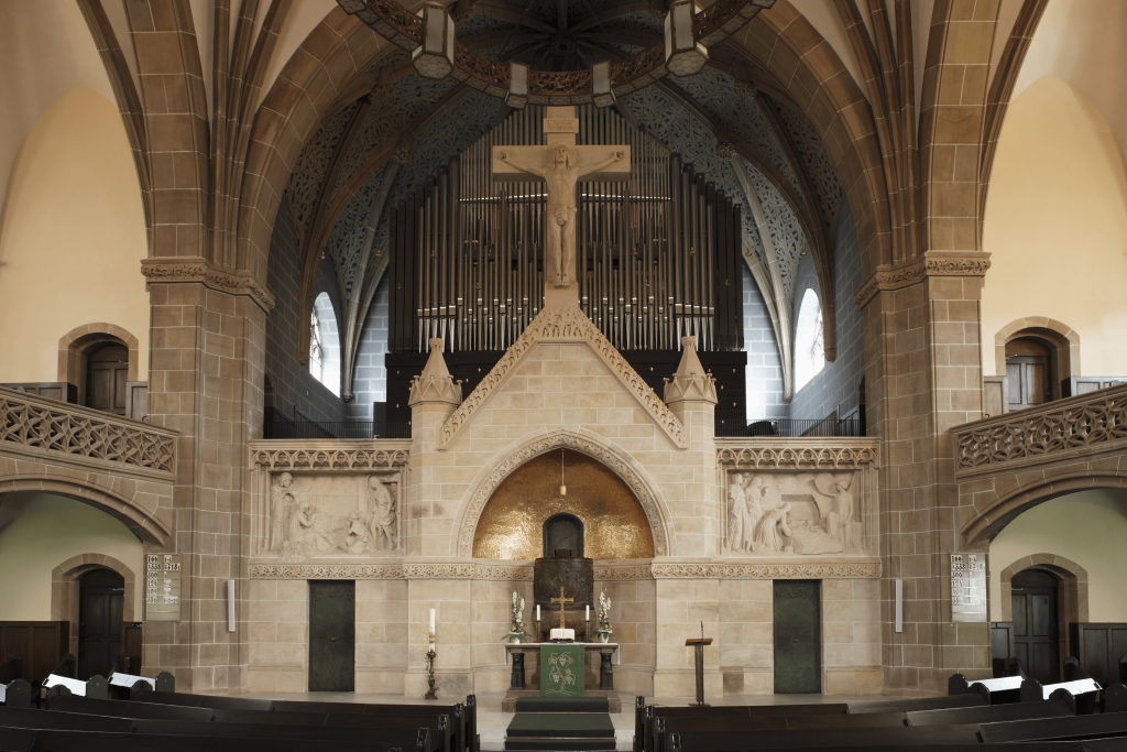 La Christuskirche de Karlsruhe : l’évolution d’un monument historique 