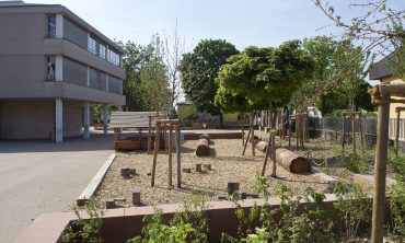 Les cours d&rsquo;école :  laboratoire de déminéralisation, désimperméabilisation… de co-construction