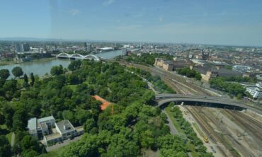 Du jardin paysager à la déshérence – Sur les traces du Schlossgarten